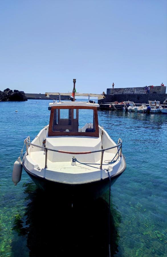 Apartmán Casa Del Maestrale Acireale Exteriér fotografie